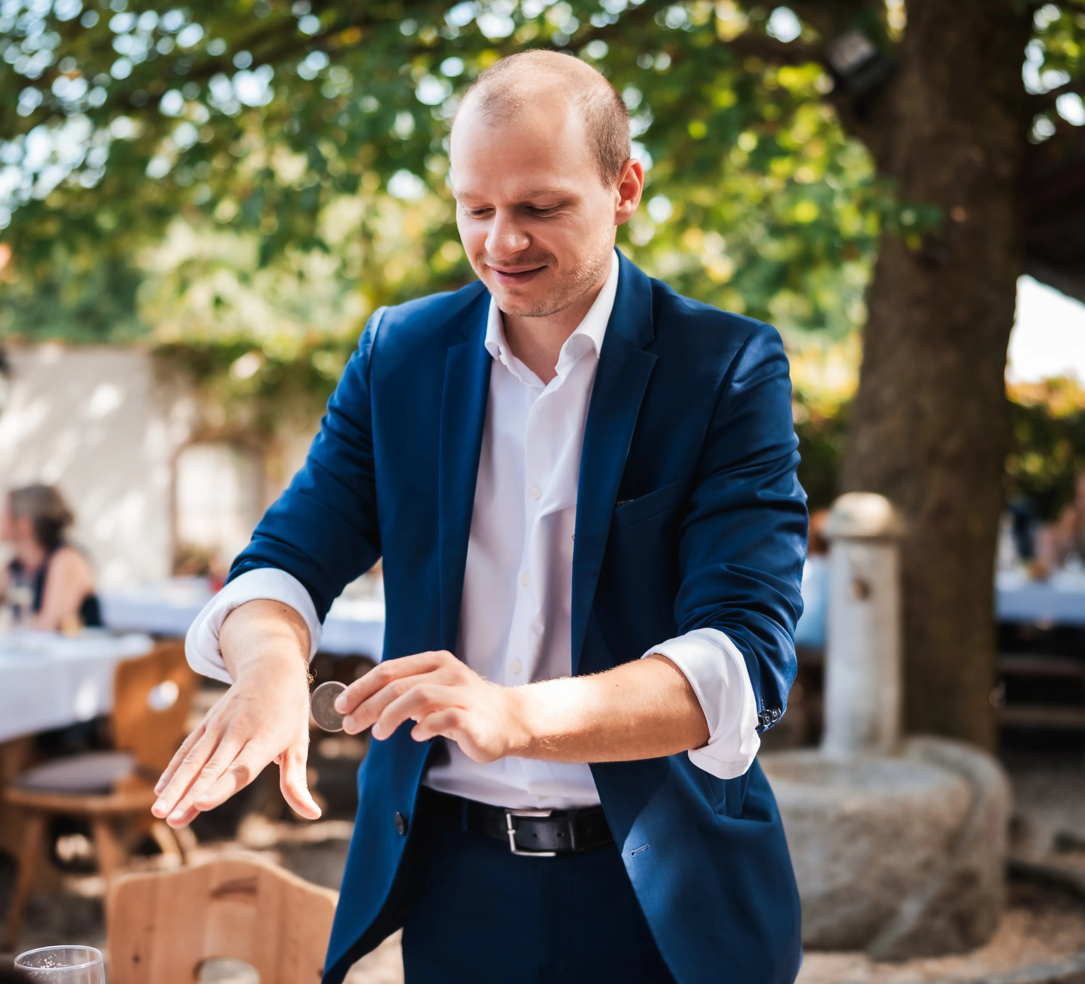 Porträt von Zauberkünstler Daniel Eichinger